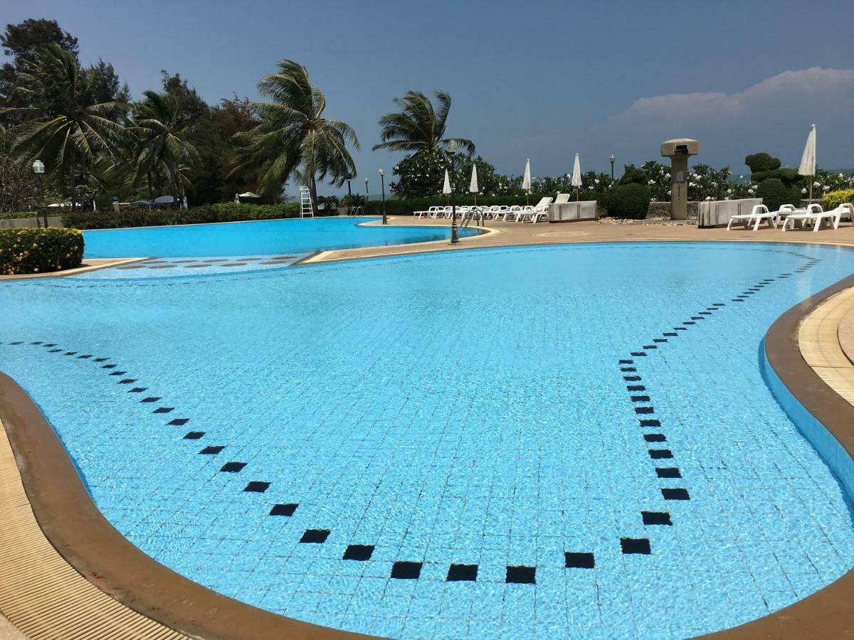 Cha-Am Beach Club エクステリア 写真